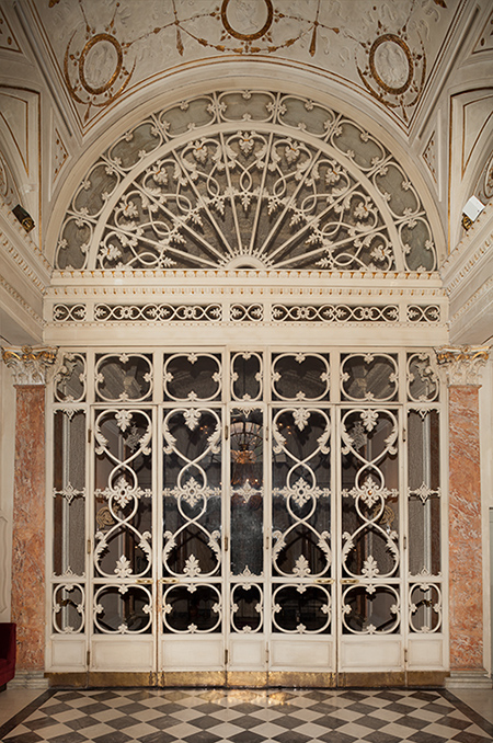 restauro portali lignei Pergola Firenze